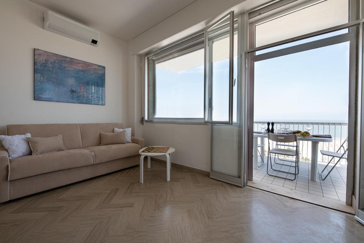 Ventodue Apartment Rimini Luaran gambar