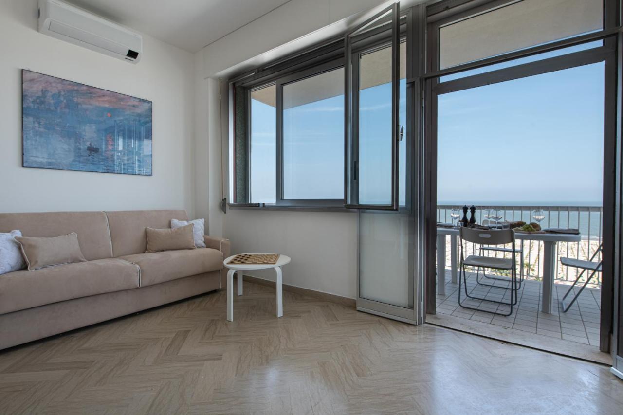 Ventodue Apartment Rimini Luaran gambar