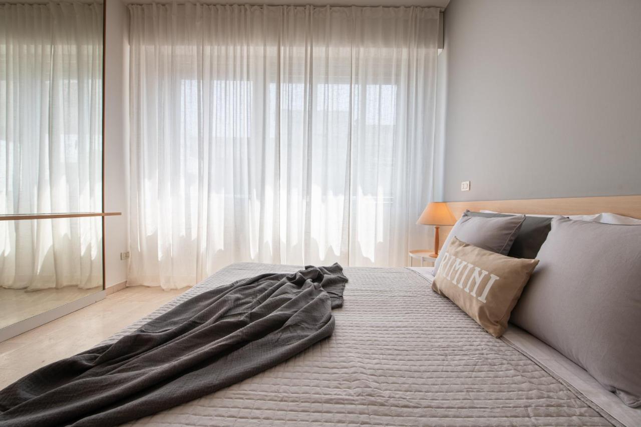 Ventodue Apartment Rimini Luaran gambar