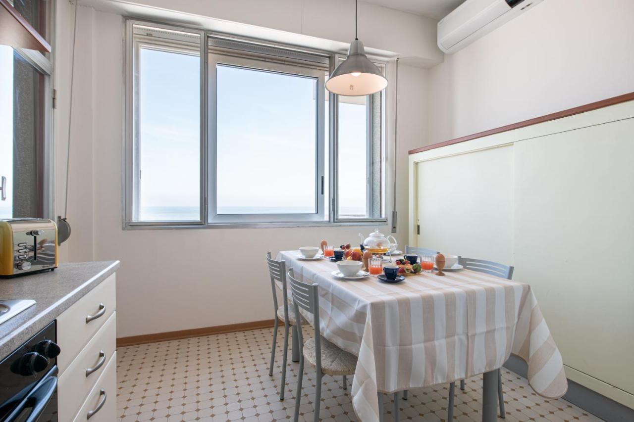 Ventodue Apartment Rimini Luaran gambar