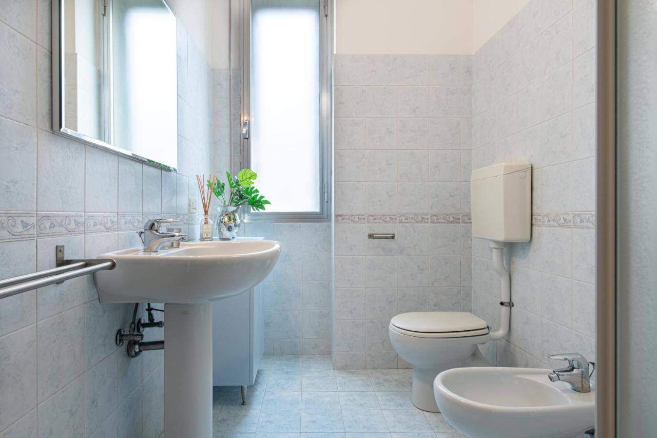 Ventodue Apartment Rimini Luaran gambar