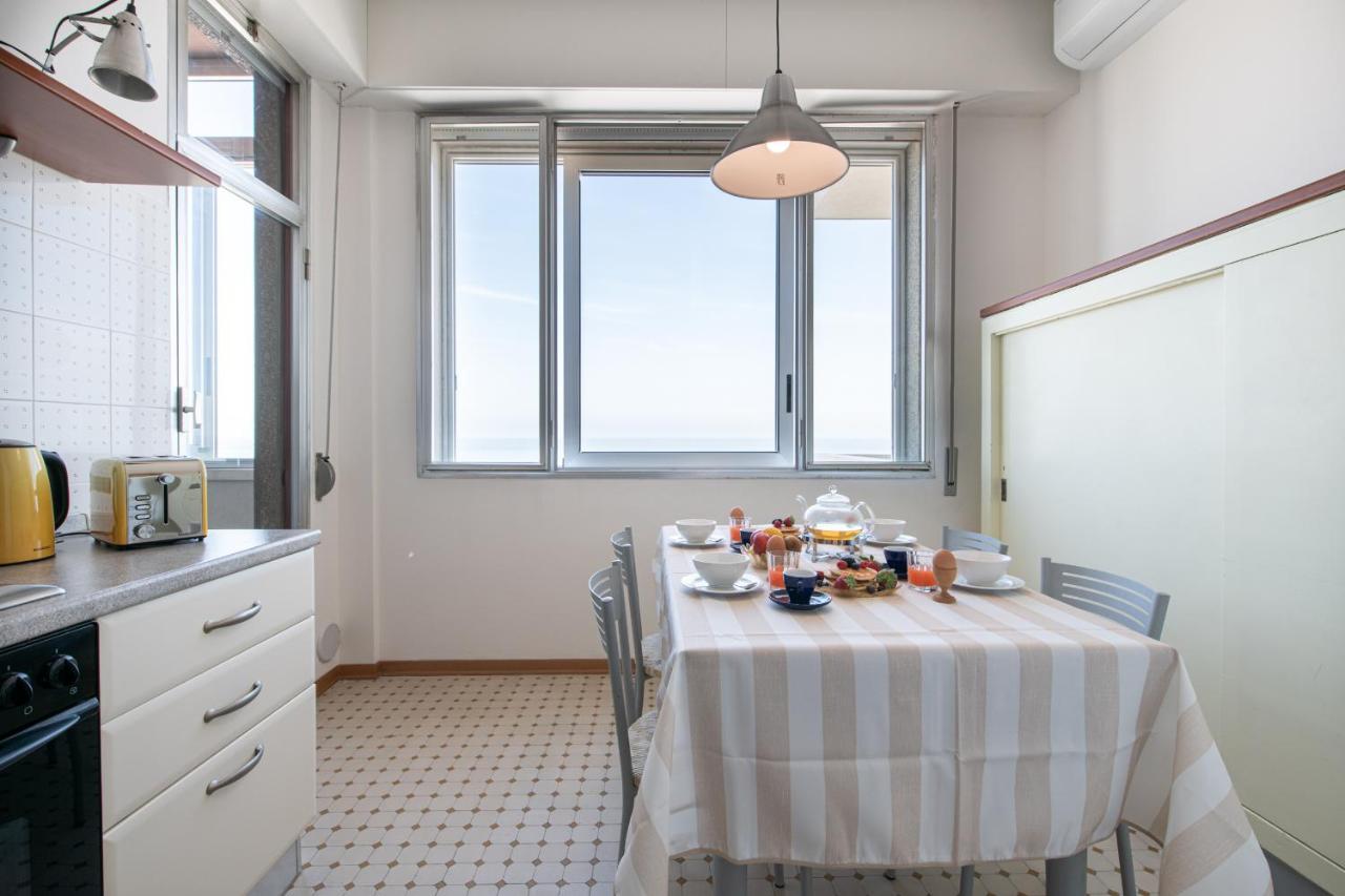 Ventodue Apartment Rimini Luaran gambar