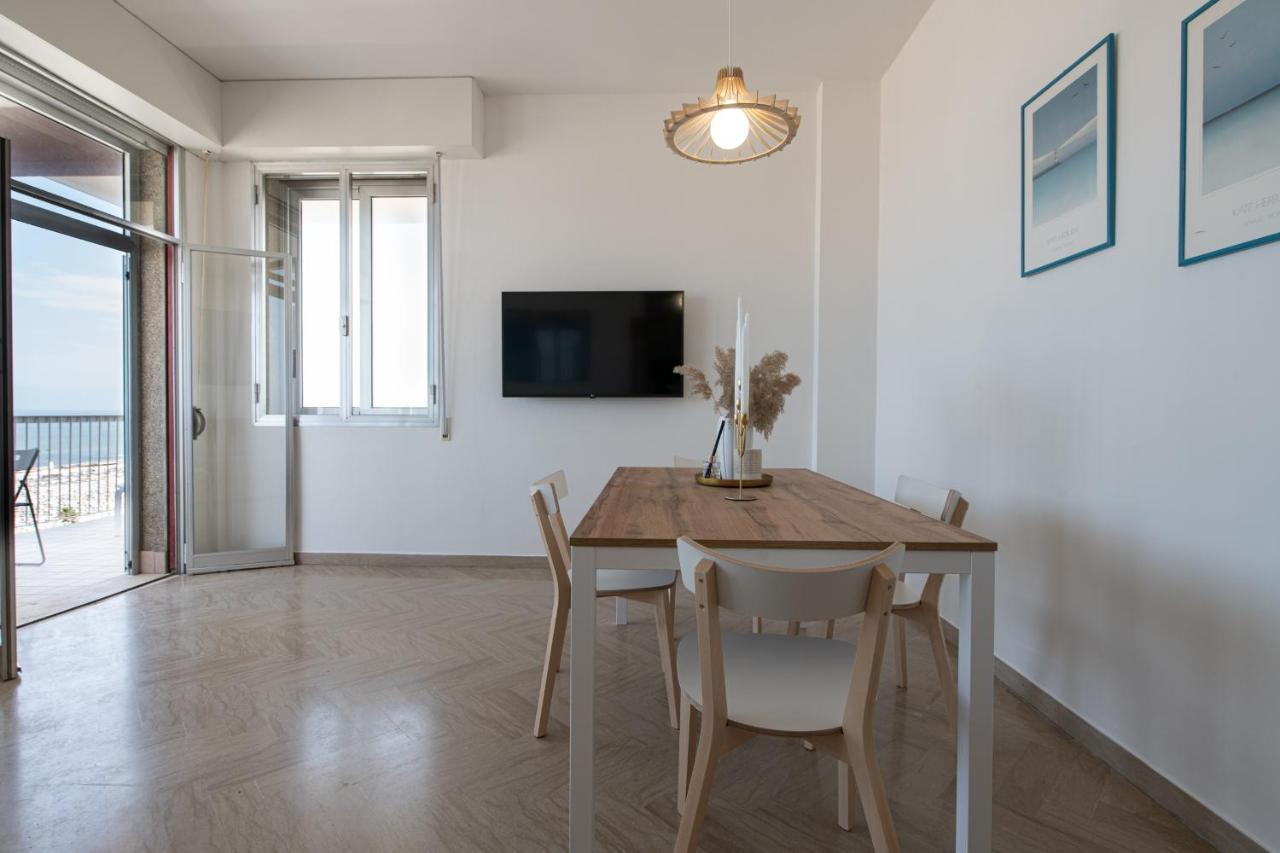 Ventodue Apartment Rimini Luaran gambar