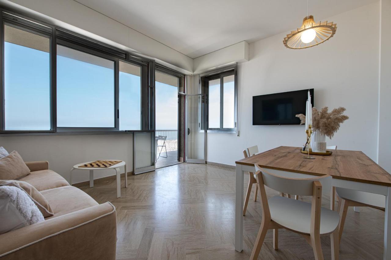 Ventodue Apartment Rimini Luaran gambar
