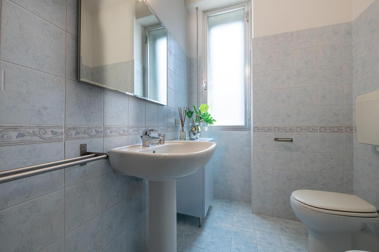 Ventodue Apartment Rimini Luaran gambar
