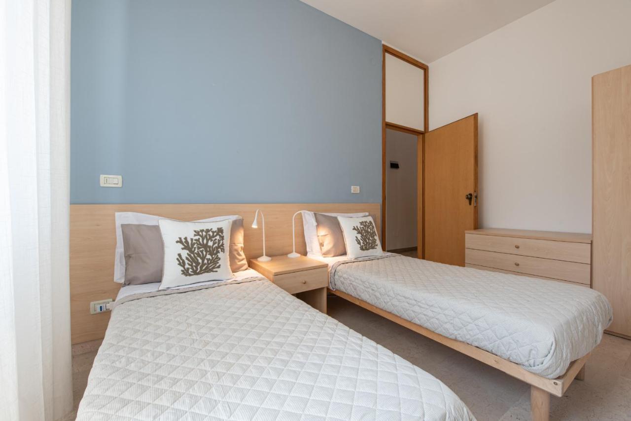 Ventodue Apartment Rimini Luaran gambar
